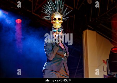 22. Juni 2024 in Halifax, Vereinigtes Königreich: Jamaikanisch-amerikanische Sängerin, Songwriterin, Model und Schauspielerin GRACE JONES, die in der Hall in Halifax auftritt. (Kreditbild: © Andy von Pip/ZUMA Press Wire) NUR REDAKTIONELLE VERWENDUNG! Nicht für kommerzielle ZWECKE! Stockfoto