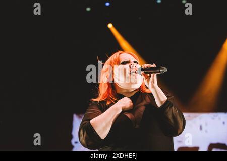 Rom, Italien. Juni 2024. Die Sängerin Beth Ditto tritt mit ihrer Band Gossip in der Villa Ada in Rom auf. (Foto: Valeria Magri/SOPA Images/SIPA USA) Credit: SIPA USA/Alamy Live News Stockfoto