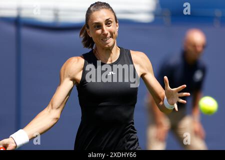 Birmingham, UKEastbourne, East Sussex, Großbritannien. Juni 2024, 23. Juni 2024; Devonshire Park, Eastbourne, East Sussex, England: Rothesay International Eastbourne, Qualifikationstag 2, Petra Martic (CRO) spielt eine Vorhand gegen Elina Avanesyan in ihrem Qualifikationsfinale Credit: Action Plus Sports Images/Alamy Live News Credit: Action Plus Sports Images/Alamy Live News Stockfoto