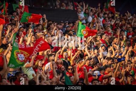 Dortmund, Deutschland. Juni 2024. Fans of Portugal Türkei - Portugal Türkei - Portugal 22.06.2024 Copyright (nur für journalistische Zwecke) by : Stockfoto