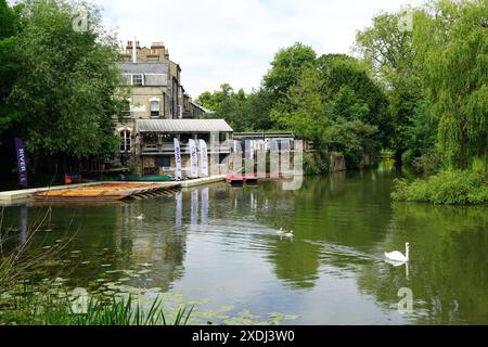 Punt-Miete auf dem Fluss Cam Stockfoto