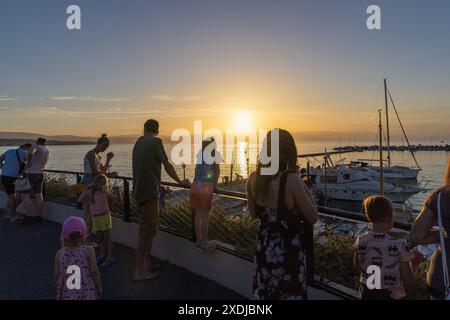 Sonnenuntergang in Malinska auf der Insel Krk, Kroatien Stockfoto