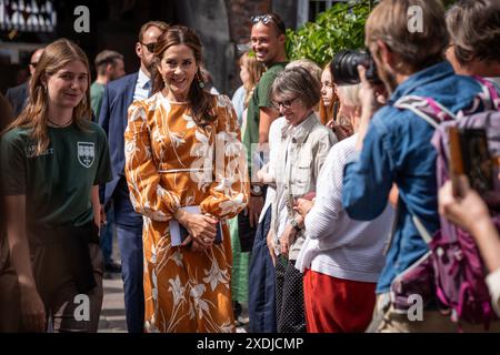 Kopenhagen, Dänemark. Juni 2024. Königin Maria von Dänemark war als Songmoderatorin beim gemeinsamen Songevent Maratonsang in Vartov in Kopenhagen zu sehen. Stockfoto