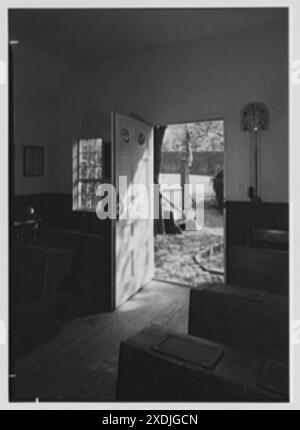 Mrs. Lawrence J. Ullman, Geschäft in Tarrytown, New York. Blick aus der Tür. Gottscho-Schleisner Kollektion Stockfoto