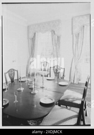General Schuyler Villa, Albany, New York. Speisesaal, zu Fenstern. Gottscho-Schleisner Kollektion Stockfoto