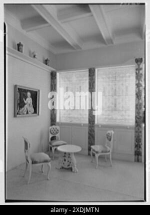 Helena Rubinstein, 16 E. 55th St., New York City. Blaues Zimmer, zur Ecke. Gottscho-Schleisner Kollektion Stockfoto