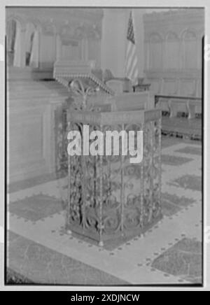 Brick Presbyterian Church, 91st St. und Park Ave., New York City. Tragbare Kanzel, Detail. Gottscho-Schleisner Kollektion Stockfoto