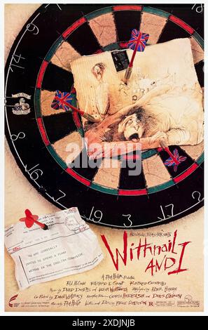 Withnail and I (1987) von Bruce Robinson mit Richard E. Grant, Paul McGann und Richard Griffiths. Kultkomödie, die 1969 über zwei substanzmissbräuchliche, arbeitslose Schauspieler spielt, die sich auf das Land zurückziehen, um einen verheerenden Urlaub zu verbringen. Foto eines Original-Posters aus dem Jahr 1987 (US-1-Blatt). ***NUR REDAKTIONELLE VERWENDUNG*** Credit: BFA / Cineplex Odeon Films Stockfoto