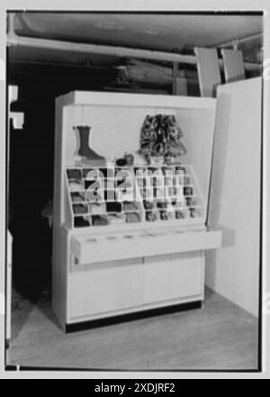 Phillips-Jones für Van Heusen. Ladeneinbauten XXIV. Gottscho-Schleisner Kollektion Stockfoto