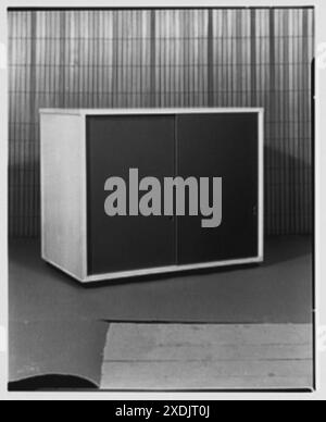 Berge-Norman Associates, Geschäftssitz 45 E. 28th St., New York City. Kabinett II. Sammlung Gottscho-Schleisner Stockfoto