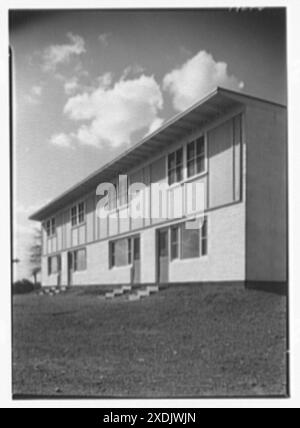 Calvert Houses, College Park, Maryland. Außen VII. Gottscho-Schleisner Kollektion Stockfoto