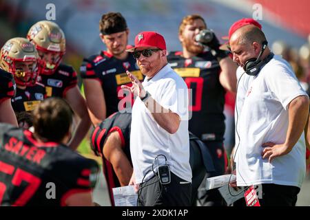 Johnny Schmuck (Berlin Thunder, Head Coach), enttaescht, GER, Berlin Thunder vs. Rhein Fire, American Football, Saison 2024, European League of Football, elf, Woche 5, 23.06.2024, Foto: Eibner-Pressefoto/ Claudius Rauch Stockfoto