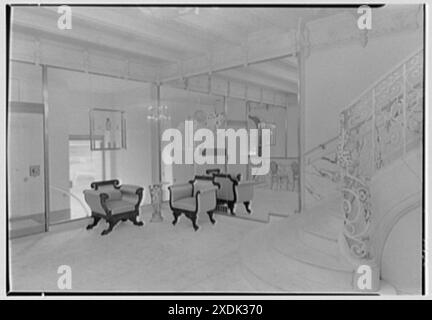 Helena Rubinstein, 16 E. 55th St., New York City. Apotheke, zur Tür. Gottscho-Schleisner Kollektion Stockfoto