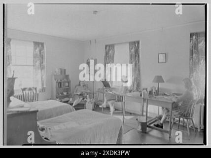 Emily Abbey Hall, Mount Holyoke College, South Hadley, Massachusetts. Studentenzimmer. Gottscho-Schleisner Kollektion Stockfoto