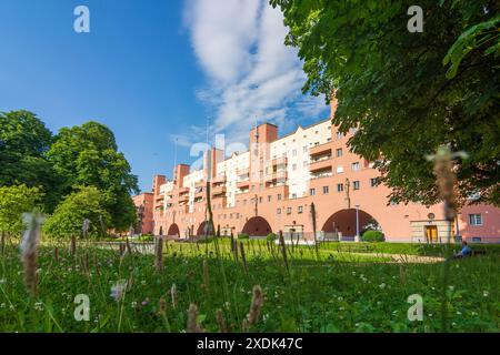 Wien: Karl-Marx-Hof (Karl-Marx-Hof) ist ein Gemeindebau aus 19 Jahren. Döbling, Wien, Österreich Stockfoto