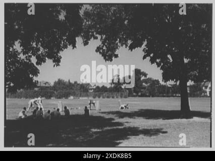 Woodmere Academy, Woodmere, Long Island. Fußball trainieren. Gottscho-Schleisner Kollektion Stockfoto
