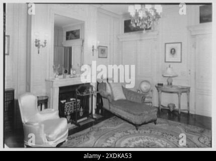 Dr. und Mrs. A. Hamilton Rice, Wohnsitz 901 5th Avenue, New York City. Boudoir. Gottscho-Schleisner Kollektion Stockfoto