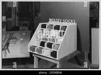 Phillips-Jones für Van Heusen. Ladeneinbauten II. Gottscho-Schleisner-Kollektion Stockfoto