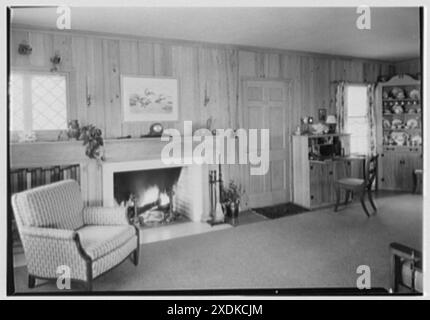 Edwin W. Hambley, 4012 Irvington Ave., Coconut Grove, Florida. Wohnzimmer, zum Kamin. Gottscho-Schleisner Kollektion Stockfoto