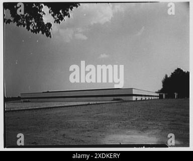 Johnson & Johnson, Metuchen, New Jersey. Blick auf die Rückseite des Gebäudes. Gottscho-Schleisner Kollektion Stockfoto
