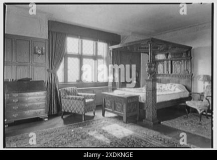 Powel Crosley, Jr., Residenz am Kipling Circle, College Hill, Cincinnati, Ohio. Mr. Crosleys Schlafzimmer ins Bett. Gottscho-Schleisner Kollektion Stockfoto