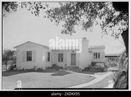 Edwin W. Hambley, 4012 Irvington Ave., Coconut Grove, Florida. Außen II. Sammlung Gottscho-Schleisner Stockfoto