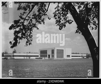 Johnson & Johnson, Research Center, New Brunswick, New Jersey. Außen v. Gottscho-Schleisner Kollektion Stockfoto