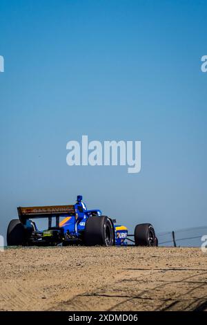 Salinas, CA, USA. Juni 2024. KYFFIN SIMPSON (R) (4) aus Bridgetown, Barbados übt NUR REDAKTIONELLE VERWENDUNG für den Firestone Grand Prix von Monterey auf dem WeatherTech Raceway Laguna Seca in Salinas, CA. (Foto: © Walter G. Arce Sr./ASP Via ZUMA Press Wire)! Nicht für kommerzielle ZWECKE! Stockfoto