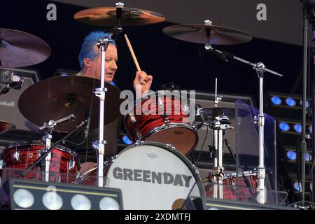 Newport, Großbritannien. Juni 2024. Tre Cool Drummer tritt live mit der US-amerikanischen Punkband Green Day beim Isle of Wight Festival auf. (Foto: Dawn Fletcher-Park/SOPA Images/SIPA USA) Credit: SIPA USA/Alamy Live News Stockfoto