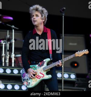 Newport, Großbritannien. Juni 2024. Green Day Play a UK Festival Exclusive at the Isle of Wight Festival, Seaclose Park am Sonntag, 23. Juni Credit: Emma Terracciano/Alamy Live News Stockfoto