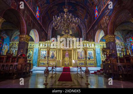 Innenansicht der Kirche Agios (Saint) Dionysios, in Zakynthos Stadt in Griechenland Stockfoto