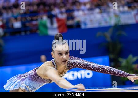 HARNASKO Alina (BLR) während des Finals Hoop der FIG Rhythmic Gymnastics World Cup, am 23. Juni 2024 im Unipol Forum, Mailand, während Rhythmic Gymnastic - World Cup 2024 FINALS, Gymnastik in Assago, Italien, 23. Juni 2024 Stockfoto