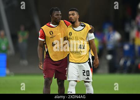 Frankfurt, Deutschland. Juni 2024. Breel Embolo (Schweiz)Benjamin Henrichs (Deutschland) während des UEFA Euro Germany 2024 Spiels zwischen der Schweiz 1-1 Deutschland in der Frankfurt Arena am 23. Juni 2024 in Frankfurt. Quelle: Maurizio Borsari/AFLO/Alamy Live News Stockfoto