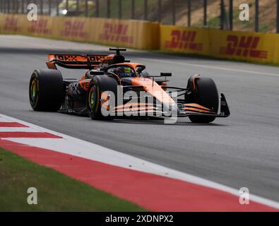 Sabadell, Barcelona, Spanien. Juni 2024. Montmelo Spanien 23. Juni 2024 Oscar Piastri (81 aus McLaren ) während des Rennens beim Formel 1 Aramaco Spanien Grand Prix 2024 in Montmelo Spanien am 23. Juni 2024 (Bild: © Xavi Urgeles/ZUMA Press Wire) NUR ZUR REDAKTIONELLEN VERWENDUNG! Nicht für kommerzielle ZWECKE! Stockfoto