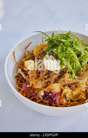 Spezialitätenfrühstück Ramen im Five Star Resort auf Maui Stockfoto