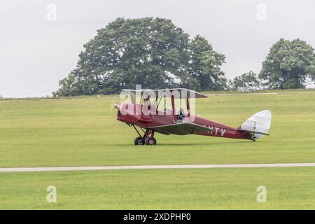 G-AMTV - de Havilland DH-82 Tiger Moth [3858] Sywell, Northamptonshire, England, Vereinigtes Königreich. Stockfoto