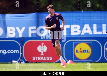 John Stones aus England während eines Trainings im Spa & Golf Resort Weimarer Land in Blankenhain, Deutschland. Bilddatum: Montag, 24. Juni 2024. Stockfoto