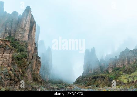 Tal der Animas in La Paz Bolivien mit seinen Felsen Stockfoto