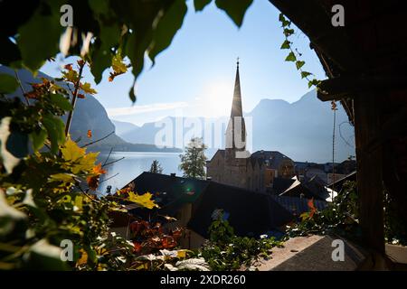 Geographie / Reise, Österreich, Hallstatt, Blick in die evangelische Kirche Christi , ADDITIONAL-RIGHTS-CLEARANCE-INFO-NOT-AVAILABLE Stockfoto