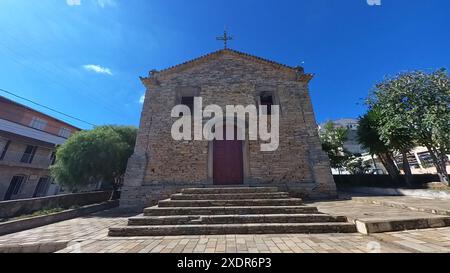 Die Steinkirche (Nossa Senhora do Rosario) in Sao Thome das Letras, Minas Gerais, Brasilien Stockfoto