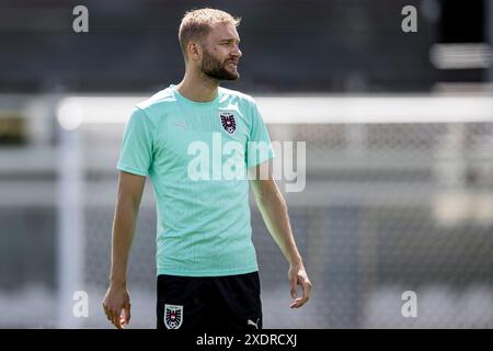 Berlin, Deutschland. Juni 2024. Konrad Laimer aus Österreich wurde während eines MD-1 Trainings im Stadion auf dem Wurfplats in Berlin gesehen. Quelle: Gonzales Photo/Alamy Live News Stockfoto