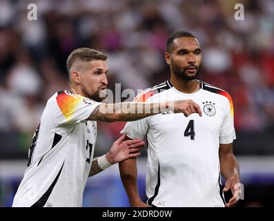 Frankfurt, Deutschland. Juni 2024. Robert Andrich (Deutschland) mit Jonathan Tah (Deutschland) während des UEFA-Europameisterschaftsspiels in der Commerzbank-Arena in Frankfurt. Der Bildnachweis sollte lauten: David Klein/Sportimage Credit: Sportimage Ltd/Alamy Live News Stockfoto