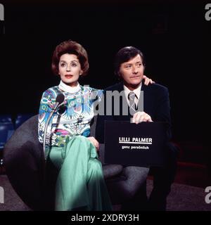 Lilli Palmer - ganz persönlich, Talkshow, ZDF, 1974, Gastgeber Guido Baumann im Gespräch mit Schauspielerin und Autorin Lilli Palmer Stockfoto