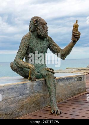 Affenstatue von Susana Ruiz Blanch in Badalona/Spanien Stockfoto