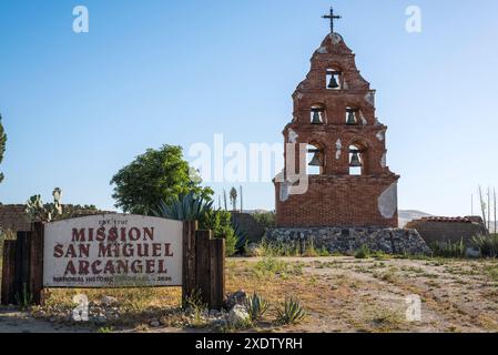 Mission San Miguel Arcángel ist eine spanische Mission in San Miguel, Kalifornien. Stockfoto