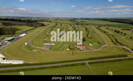 Drohnenblick auf den Kelso Race Course und den Kelso Golf Course, Kelso, Scottish Borders, Großbritannien Stockfoto