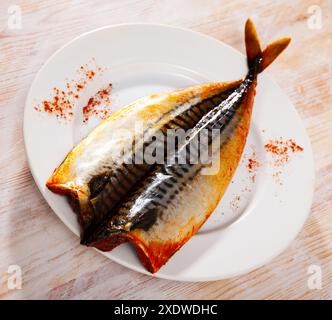 Marinierte Makrele mit geräuchertem Paprika Stockfoto