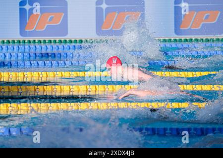 Rom, Italien. Juni 2024. Laura Kathleen Stephens aus Großbritannien in Aktion beim 200 m Schmetterlingsfinale A Der Frauen am 3. Tag der International Swimming - 60. „Settecolli“ Trophy 2024. Quelle: SOPA Images Limited/Alamy Live News Stockfoto