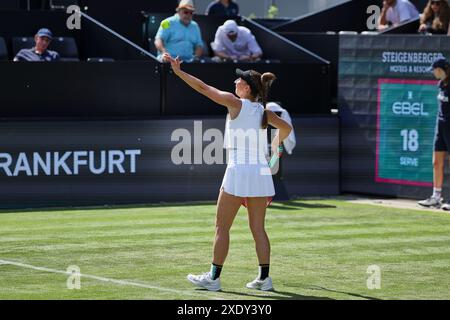 Bad Homburg, Hessen, Deutschland. Juni 2024. Tamara Korpatsch (DE) dienen während der BAD HOMBURG OPEN präsentiert von SOLARWATTT- WTA500 - Womens Tennis (Credit Image: © Mathias Schulz/ZUMA Press Wire) NUR REDAKTIONELLE VERWENDUNG! Nicht für kommerzielle ZWECKE! Stockfoto