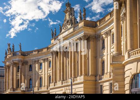 Geographie / Reisen, Deutschland, Berlin, Portal der Humboldt-Universität, ADDITIONAL-RIGHTS-CLEARANCE-INFO-NOT-AVAILABLE Stockfoto